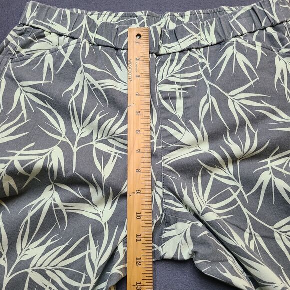 LANDS'END Womens Mid Rise Green Leaf Print Size 8 Straight Pants - Picture 10 of 13